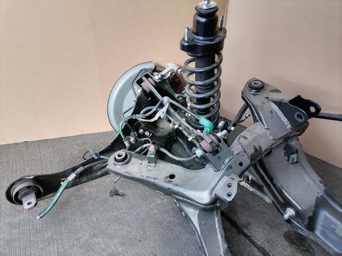 Mitsubishi Eclipse Cross original Hinterachse mit Lenker und Lager 2.4 72kw Allrad Bj.2023